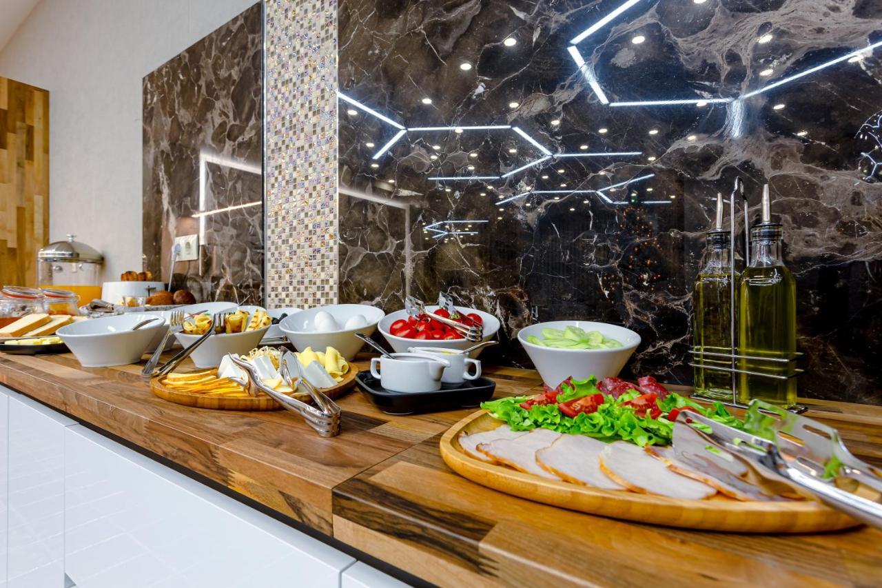 גודאורי Hotel Tsiga מראה חיצוני תמונה